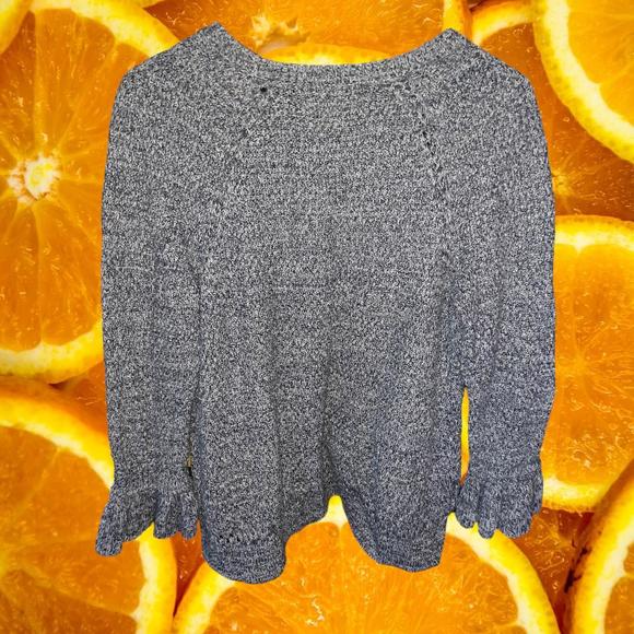 Loft‎ Gray and White Marled Sweater with Ruffle Cuffs Size Medium - Picture 7 of 7